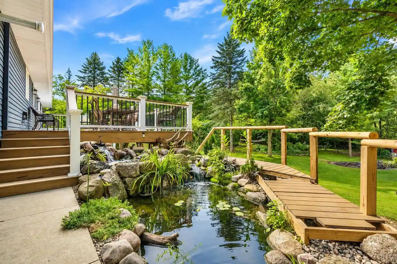 5th image of 3395 Overlook Court Court, West Bend, WI 53095 | MLS# 1976356