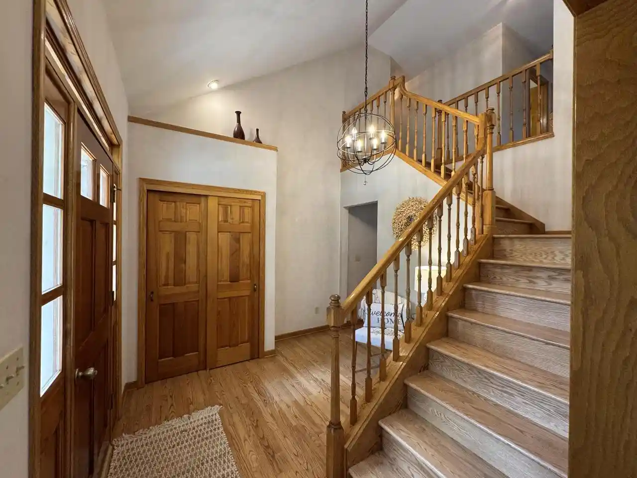 Photo 3 of Single family home for sale at 680 River Meadow Dr Dr, Hartland, WI 53029 | MLS# 1976358 | Listing updated on 2026-08-28