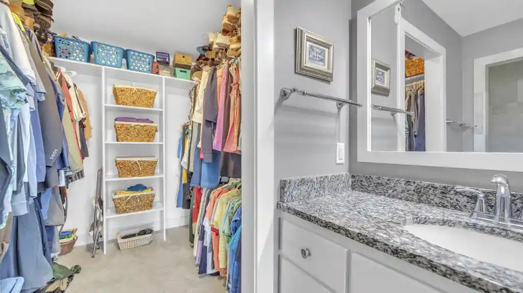 Photo 4 of Single family home for sale at 5019 Wild Meadows Dr Dr, Sheboygan, WI 53083 | MLS# 1976363 | Listing updated on 2026-10-05