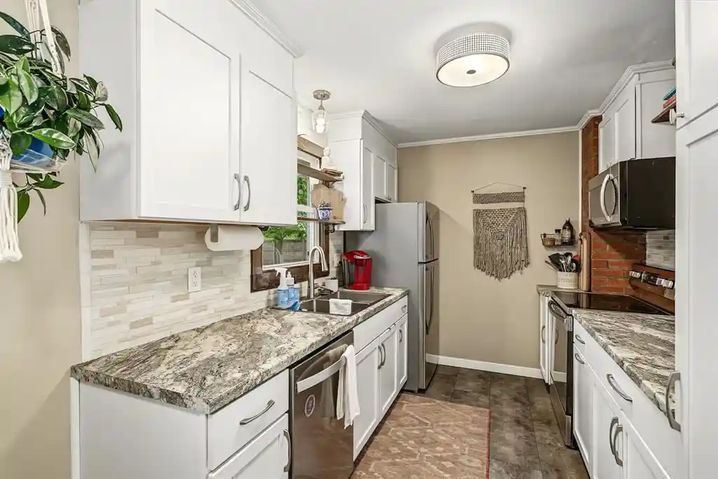 Photo 4 of Single family home for sale at 2313 14Th Street Street, Eau Claire, WI 54703 | MLS# 1604164 | Listing updated on 2026-09-19