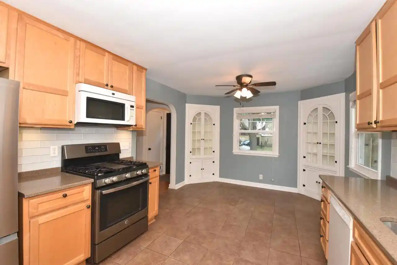 2nd image of 508 N 67th Street Street, Milwaukee, WI 53213 | MLS# 1976371