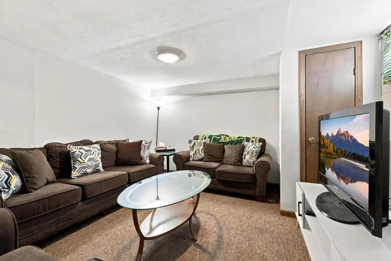 4th image of 831 S 110Th Street Street, Milwaukee, WI 53214 | MLS# 1976369