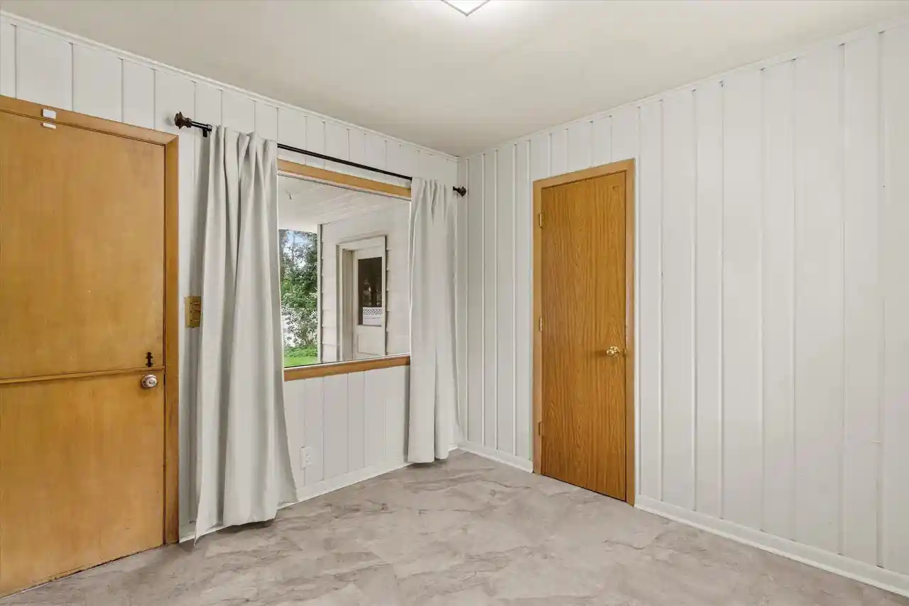 3rd image of 10205 W Grange Avenue Avenue, Hales Corners, WI 53130 | MLS# 1976370