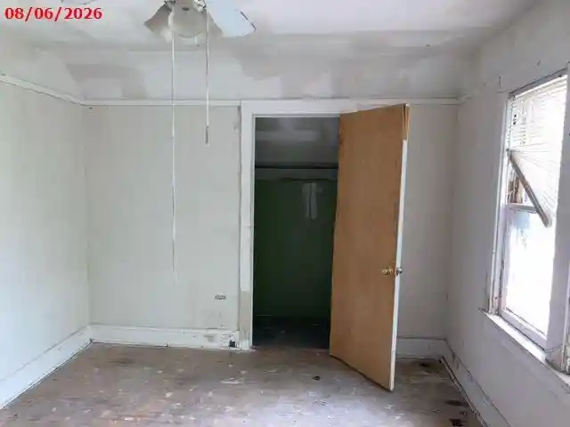 3rd image of 209 E Chambers Street Street, Milwaukee, WI 53212 | MLS# 1976373