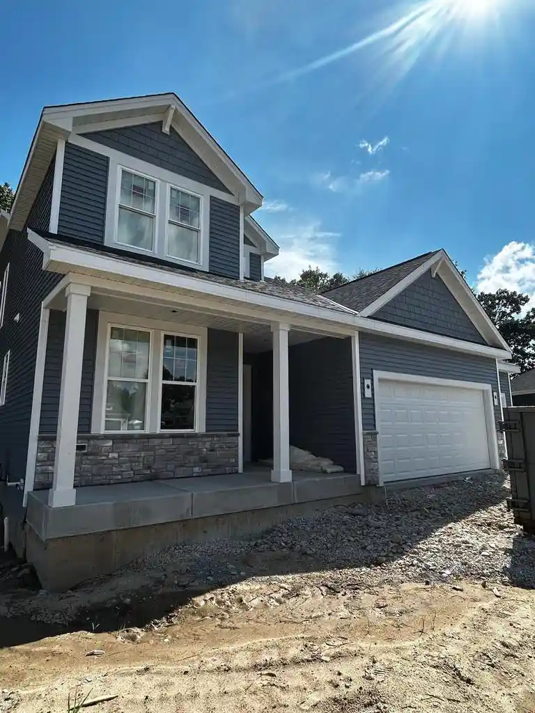 1st image of 1743 Palmer Court Court, Hartford, WI 53027 | MLS# 1976374