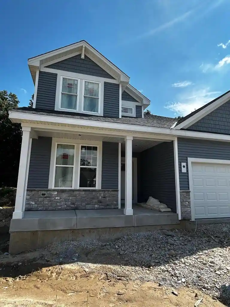 4th image of 1743 Palmer Court Court, Hartford, WI 53027 | MLS# 1976374