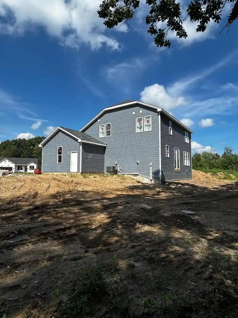 5th image of 1743 Palmer Court Court, Hartford, WI 53027 | MLS# 1976374