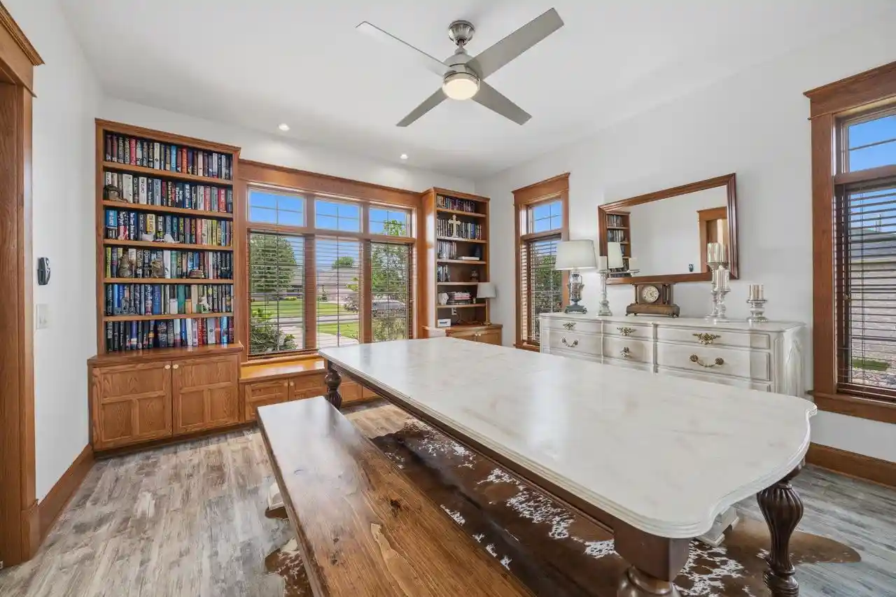 3rd image of 323 Wileman Dr Dr, Edgerton, WI 53534 | MLS# 2030600