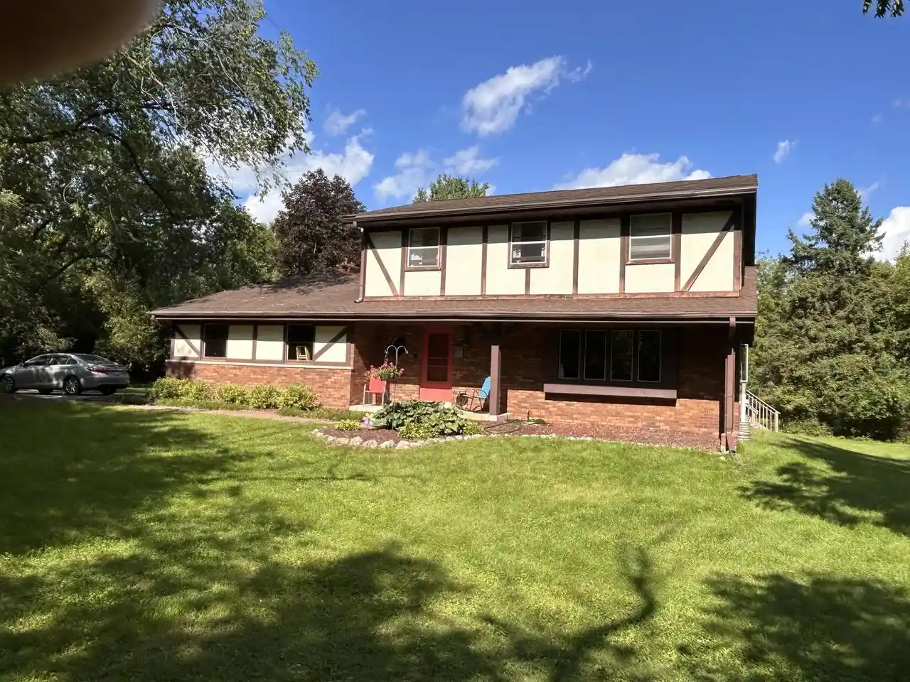 1st image of W305n5690 N Stevens Road Road, Hartland, WI 53029 | MLS# 1976385