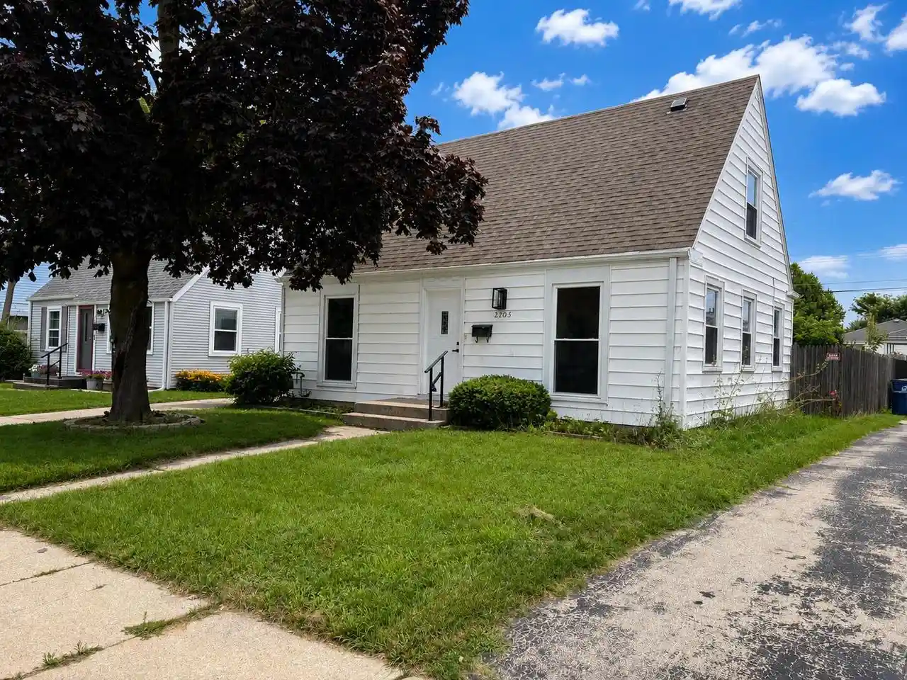 Photo 1 of Single family home for sale at 2205 Hayes Avenue Avenue, Racine, WI 53405 | MLS# 1976388 | Listing updated on 2026-08-28