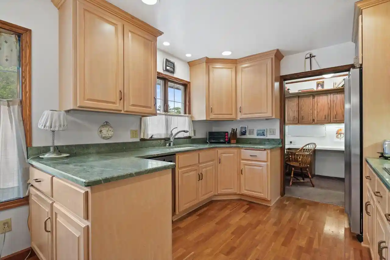 Photo 4 of Single family home for sale at 239 Old Pine Circle Circle, Racine, WI 53402 | MLS# 1976399 | Listing updated on 2026-08-19