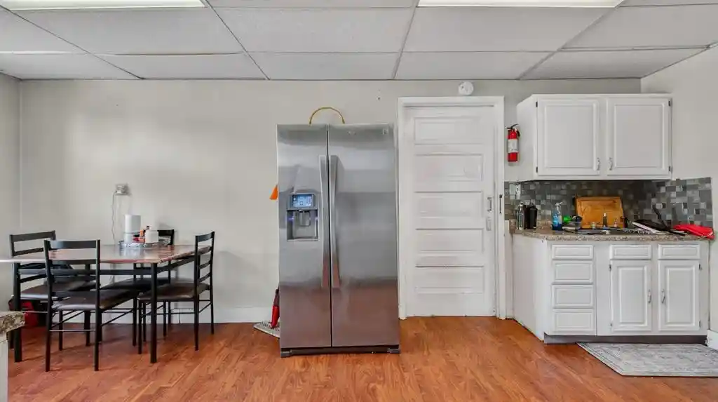 5th image of 110 W 2nd St St, Ladysmith, WI 54848