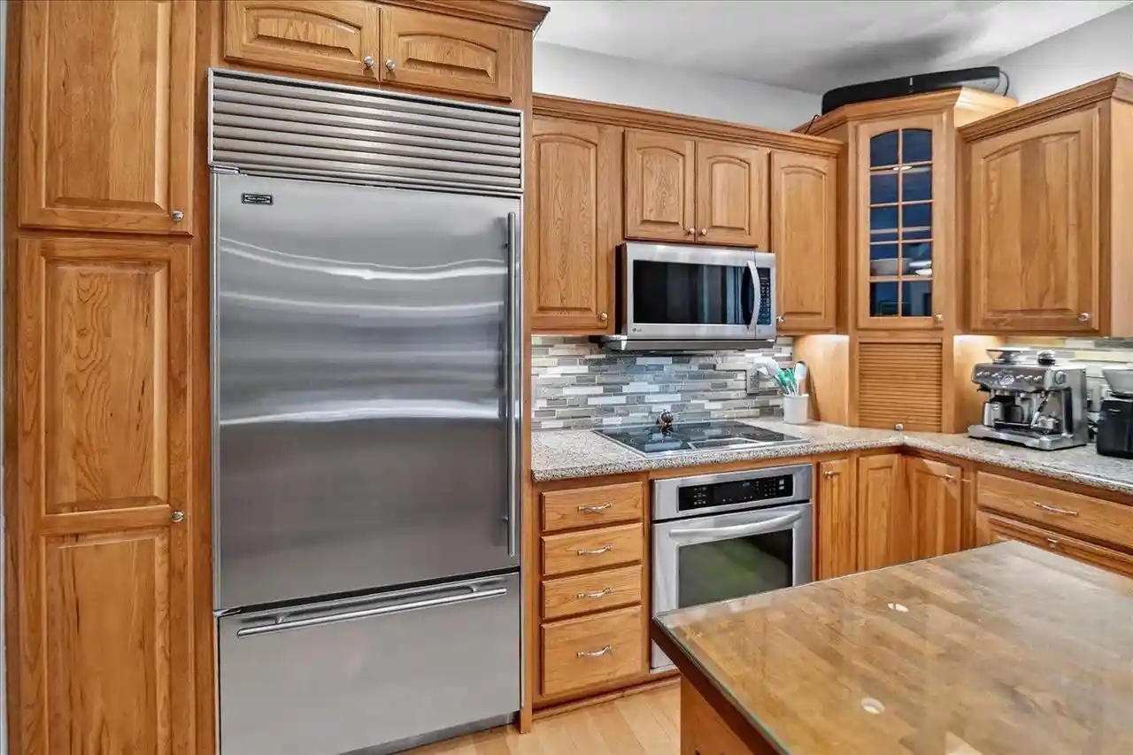 Photo 2 of Single family home for sale at 841 Wickersham Ct, Sun Prairie, WI 53590 | MLS# 2030611 | Listing updated on 2026-09-17
