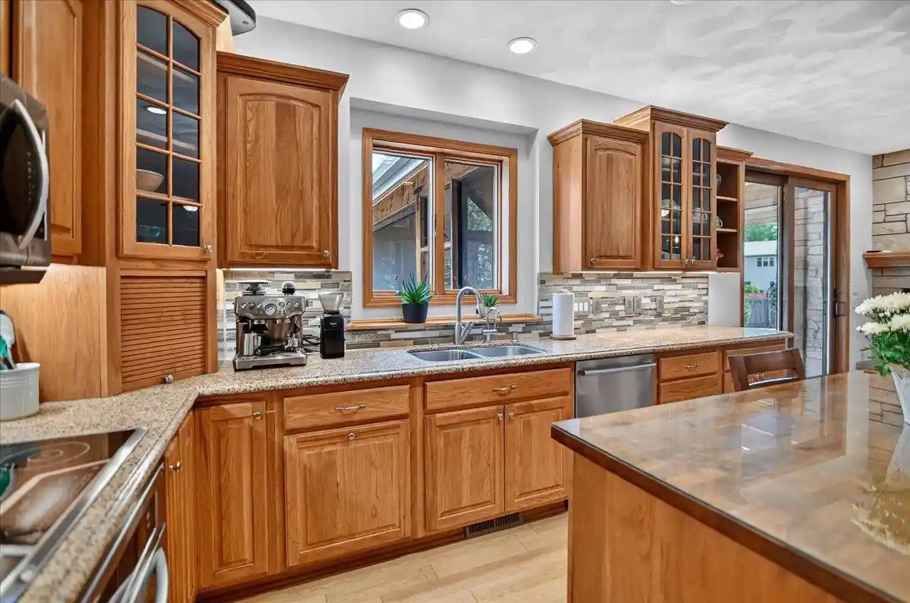 Photo 3 of Single family home for sale at 841 Wickersham Ct, Sun Prairie, WI 53590 | MLS# 2030611 | Listing updated on 2026-09-17