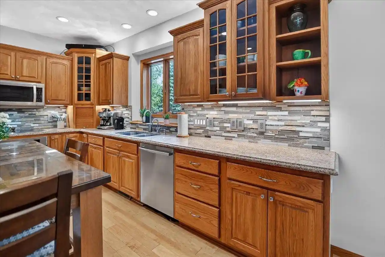 Photo 3 of Single family home for sale at 841 Wickersham Ct, Sun Prairie, WI 53590 | MLS# 2030611 | Listing updated on 2026-09-17
