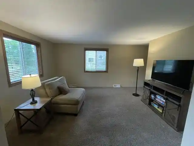 4th image of 320 W Poplar Street Street, Plainfield, WI 54966 | MLS# 2030615