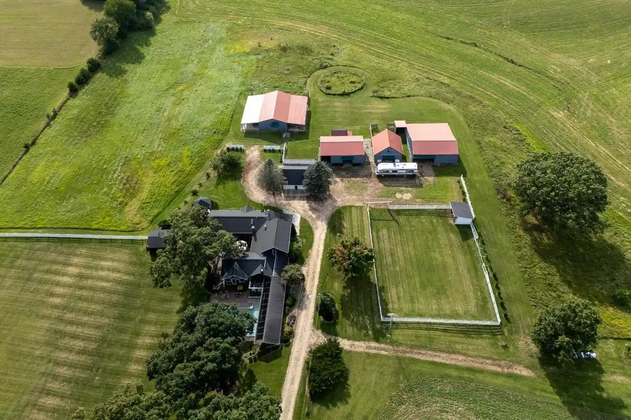 Photo 3 of Single family home for sale at S11577 Peck Rd, Spring Green, WI 53588 | MLS# 2030617 | Listing updated on 2026-10-01