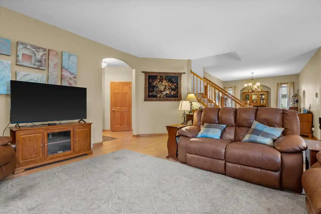Photo 3 of Single family home for sale at 3160 S 85th Street, Milwaukee, WI 53227 | MLS# 1976425 | Listing updated on 2026-10-22