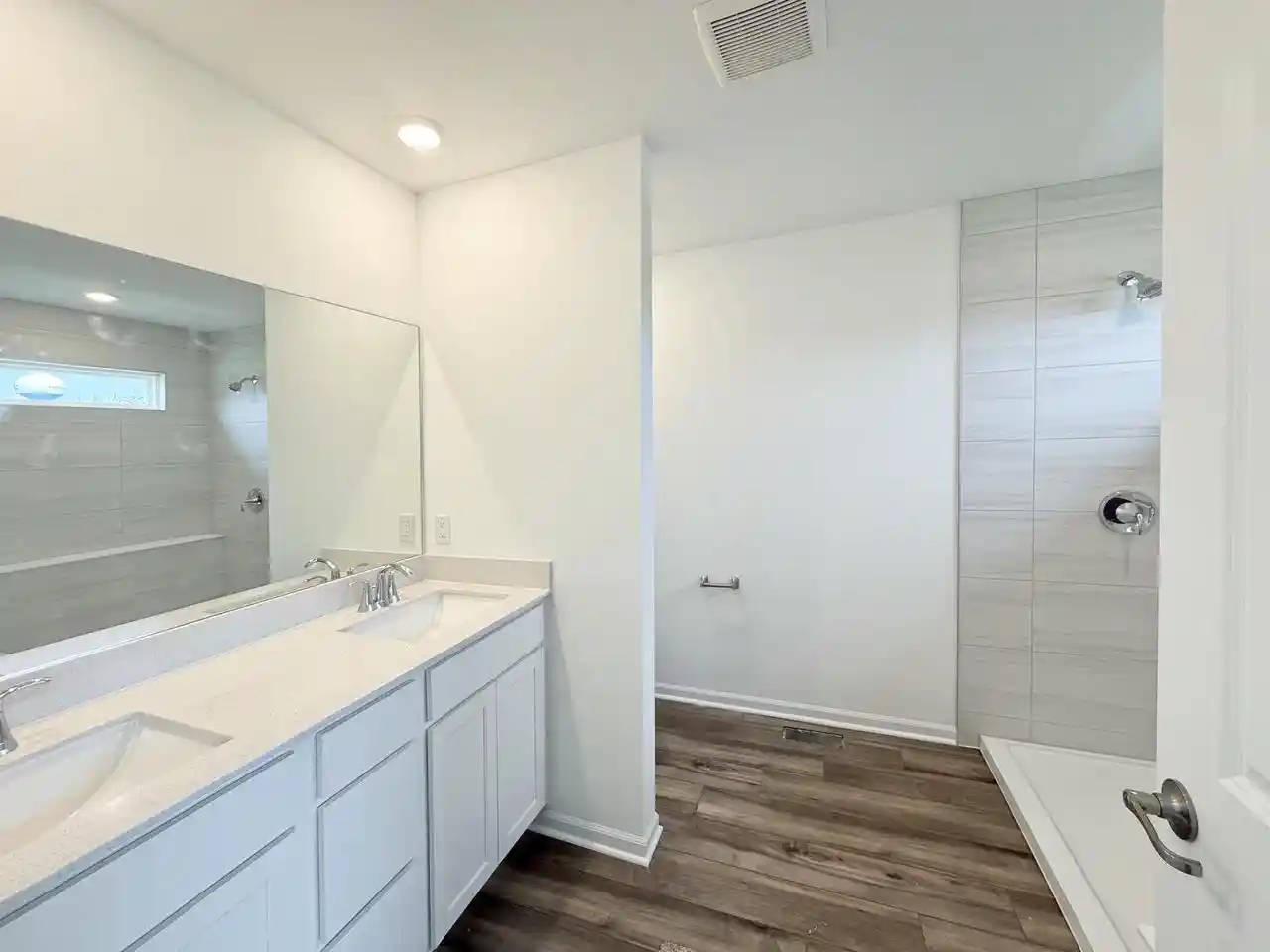 5th image of 110 O'Brien Court Court #14, Columbus, WI 53925 | MLS# 2030621