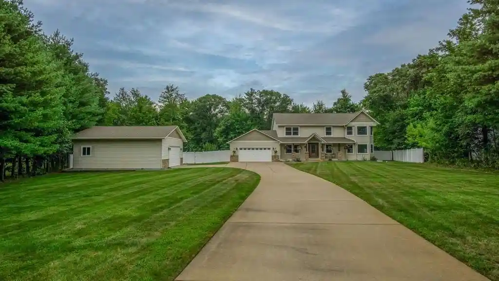 1st image of 7736 Beulah Lane Lane, Eau Claire, WI 54701 | MLS# 1604247