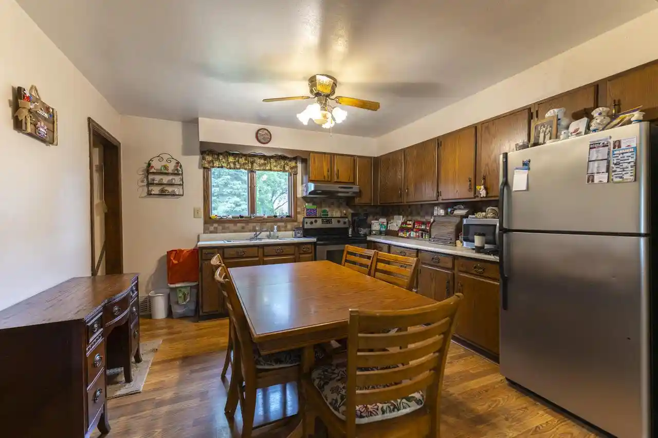 2nd image of 916 Clark Street Street, Watertown, WI 53094 | MLS# 1976435