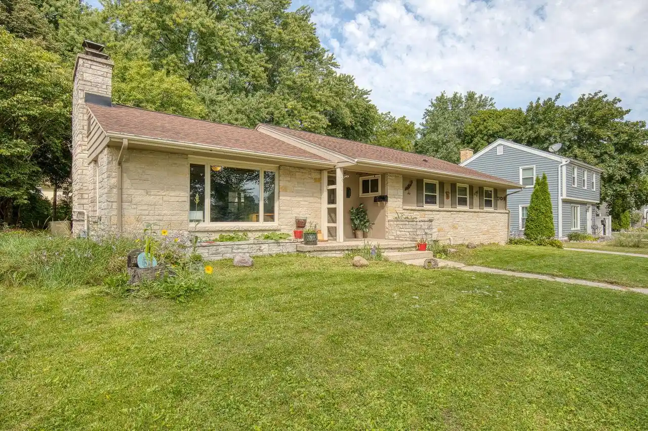 Photo 1 of Single family home for sale at 684 S 6th Avenue, West Bend, WI 53095 | MLS# 1976436 | Listing updated on 2026-09-25