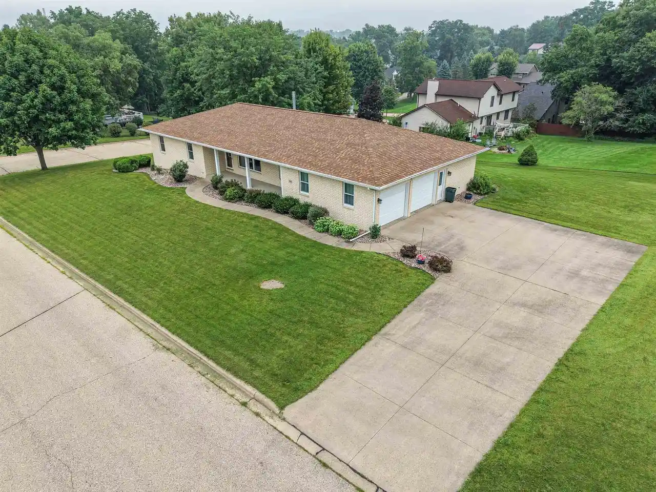 1st image of 590 Pioneer Road Road, Platteville, WI 53818 | MLS# 2030626