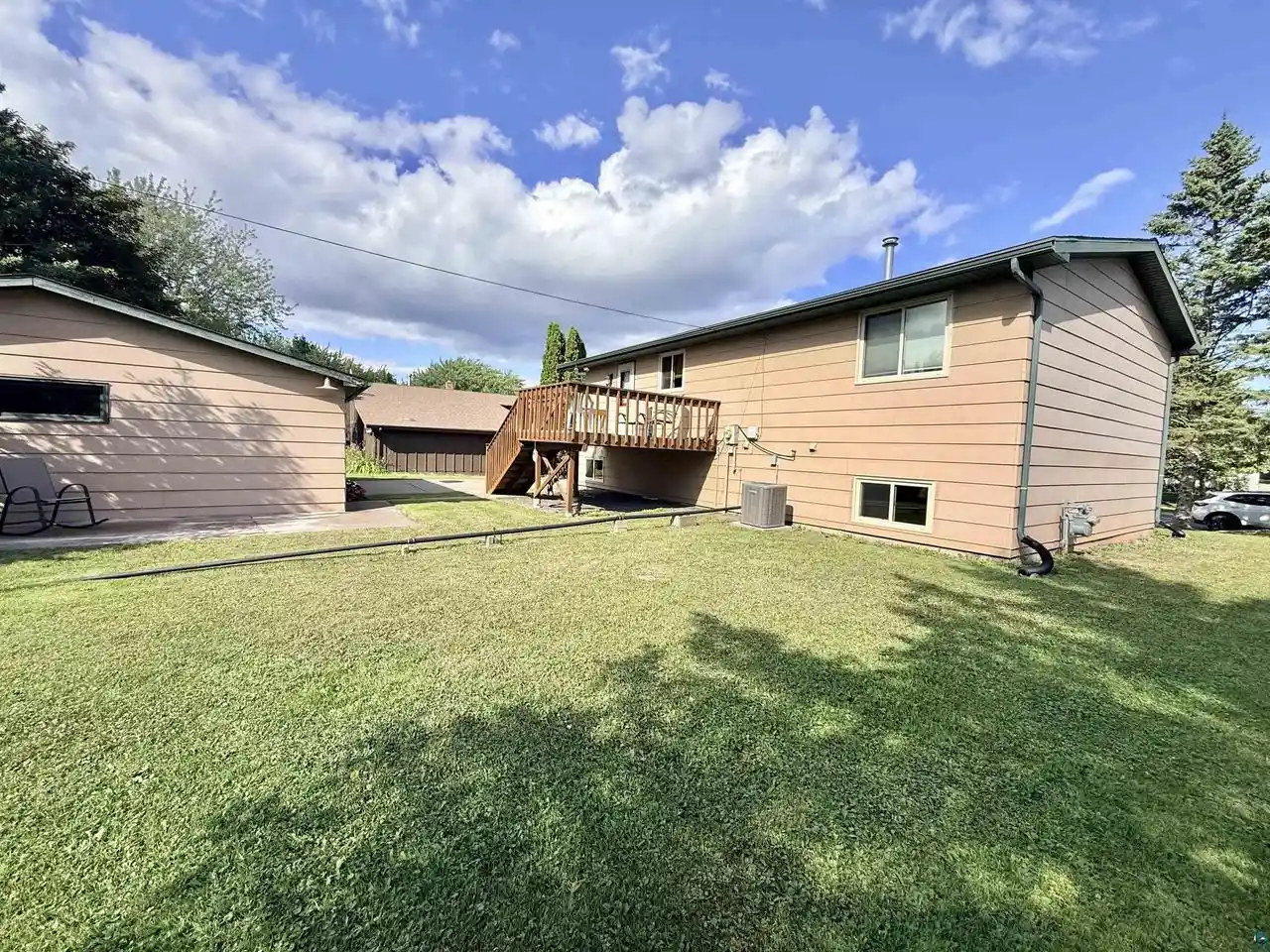 5th image of 3103 Hughitt Ave Ave, Superior, WI 54880 | MLS# 6127397