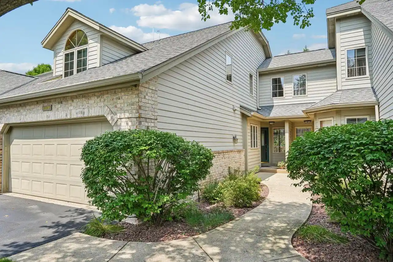 1st image of 17725 W Wisconsin Avenue Avenue #B, Brookfield, WI 53045 | MLS# 1976442