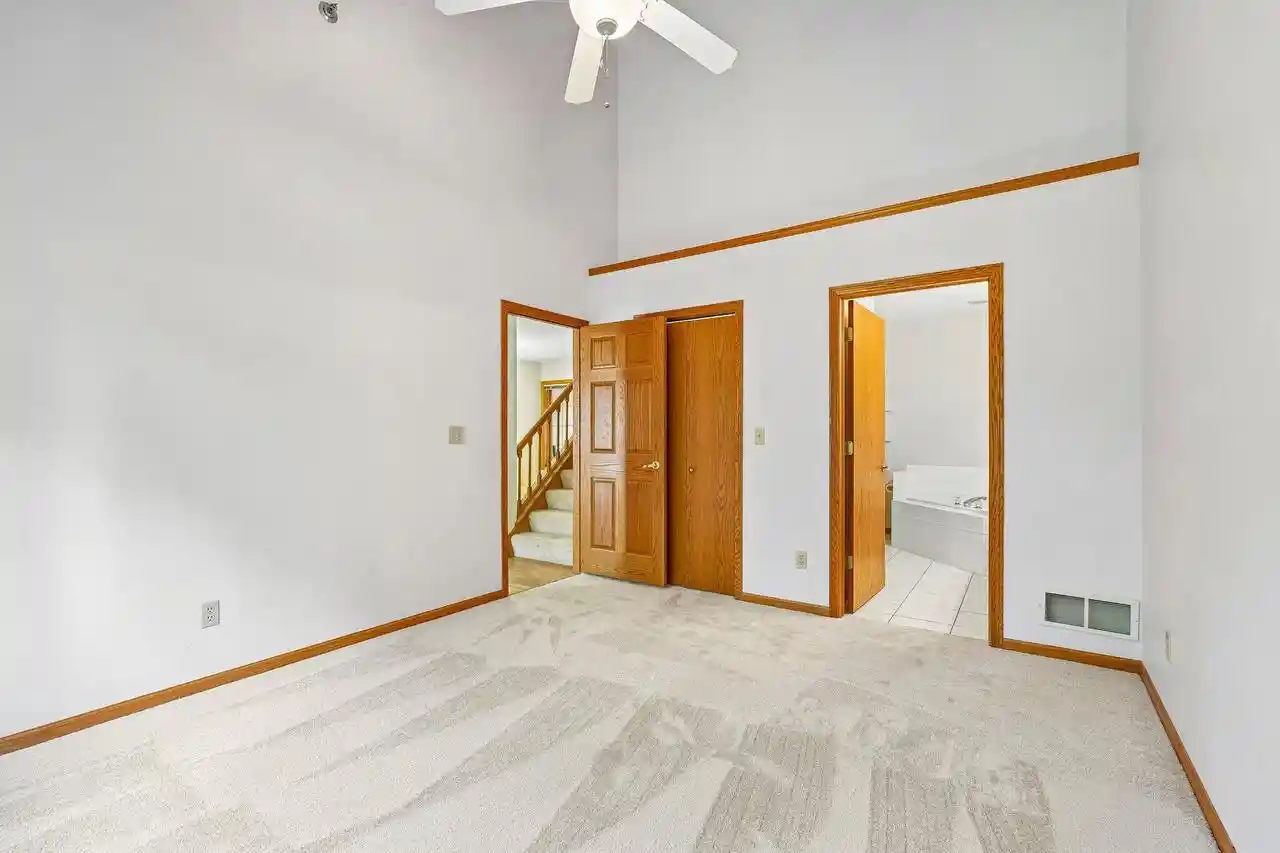 5th image of 17725 W Wisconsin Ave Ave, Brookfield, WI 53045