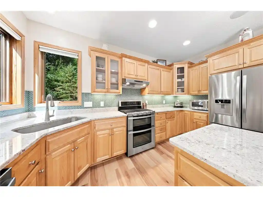 4th image of 605 Knollwood Dr Dr, Hudson, WI 54016 | MLS# 7121686