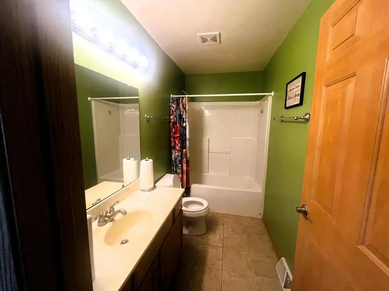 Photo 2 of Single family home for sale at 604 S Woodpine Dr Dr, Elkhorn, WI 53121 | MLS# 1976451 | Listing updated on 2026-08-26