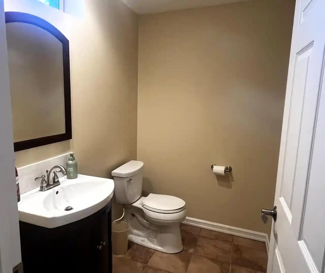 Photo 3 of Single family home for sale at 604 S Woodpine Dr Dr, Elkhorn, WI 53121 | MLS# 1976451 | Listing updated on 2026-08-26