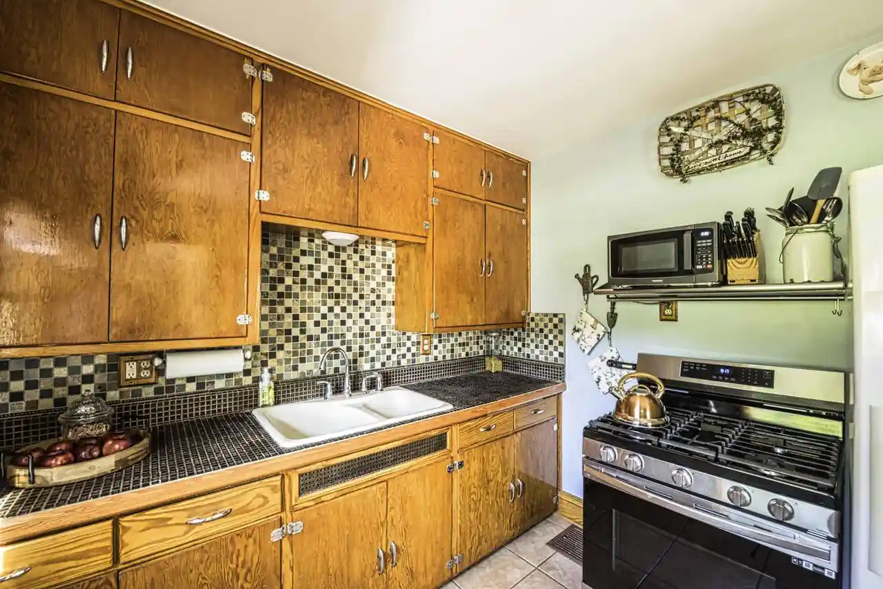 28th image of N14w28039 Silvernail Road Road, Pewaukee, WI 53072 | MLS# 1976456