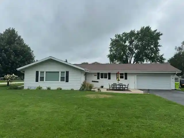 1st image of 1008 Hilger Road Road, Hartland, WI 53029 | MLS# 1976458