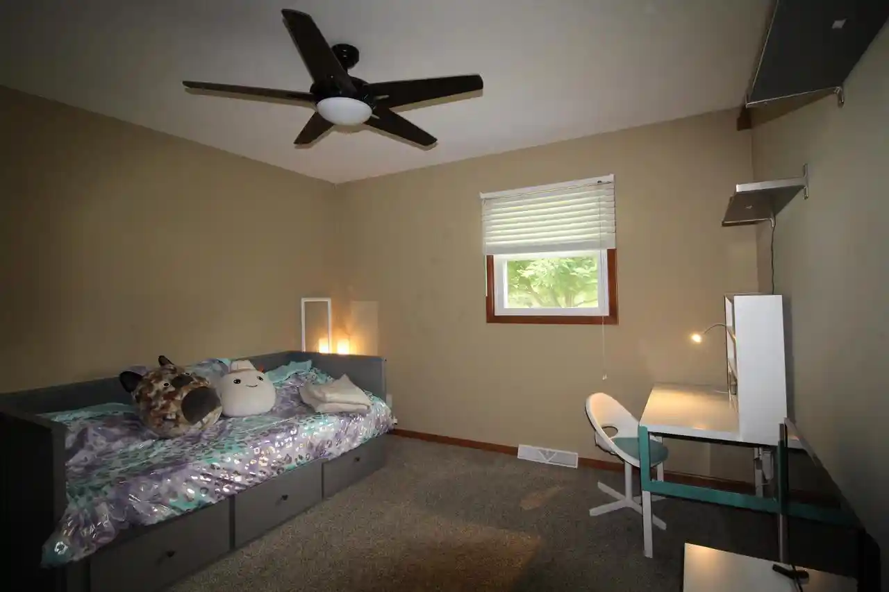 5th image of 1008 Hilger Road Road, Hartland, WI 53029 | MLS# 1976458