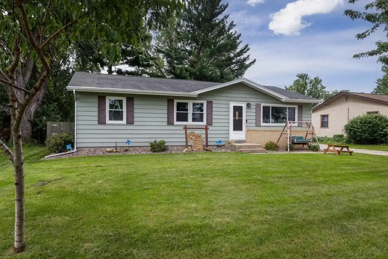1st image of 1748 Windsor Court Court, Beloit, WI 53511 | MLS# 2030633