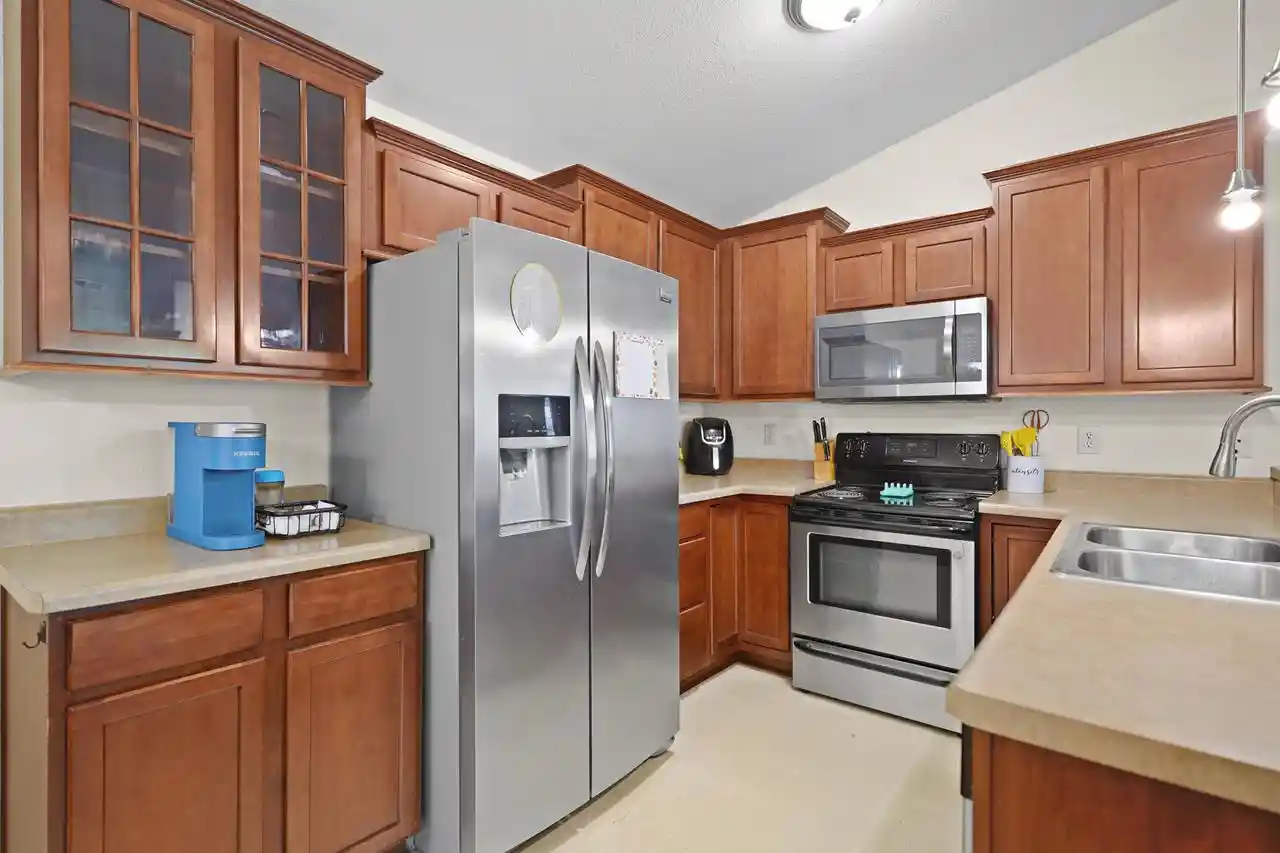 2nd image of 1503 24th Avenue Avenue #5, Kenosha, WI 53140 | MLS# 1976466