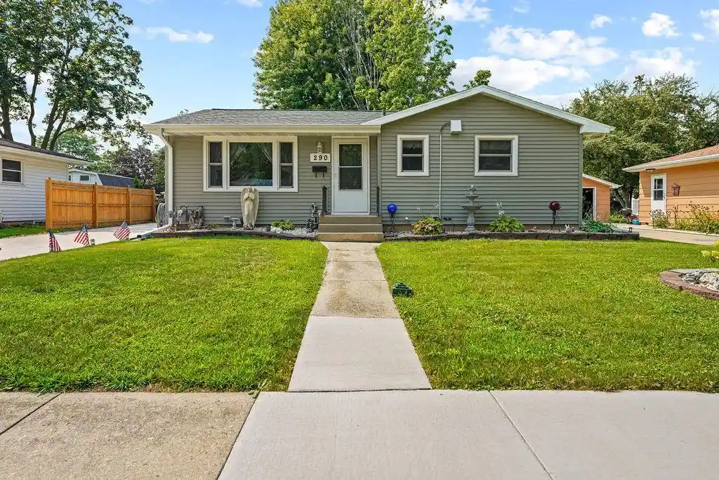 Photo 1 of Single family home for sale at 290 Breister Avenue Avenue, Fond Du Lac, WI 54935 | MLS# 50331029 | Listing updated on 2026-09-15