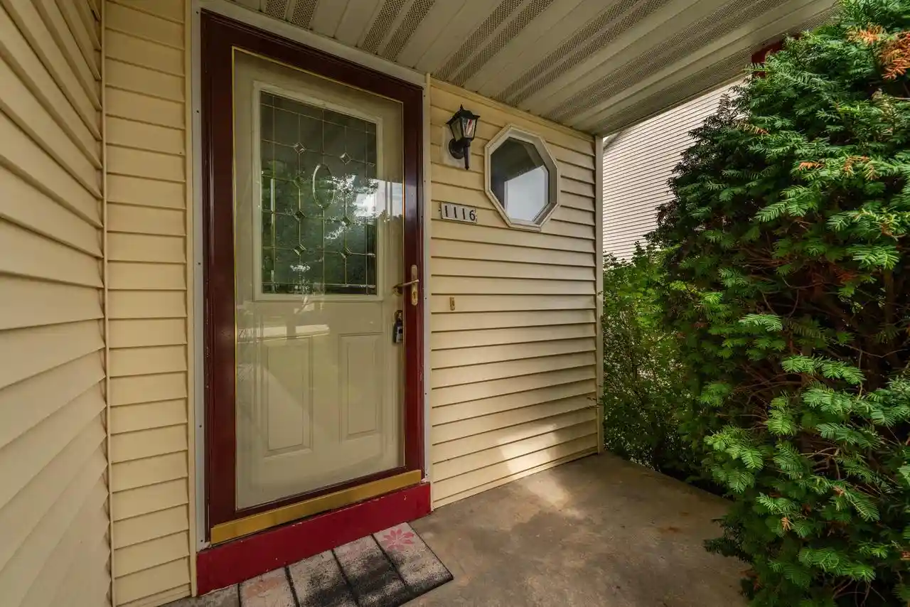 2nd image of 1116 Autumn Dr Dr, West Bend, WI 53090