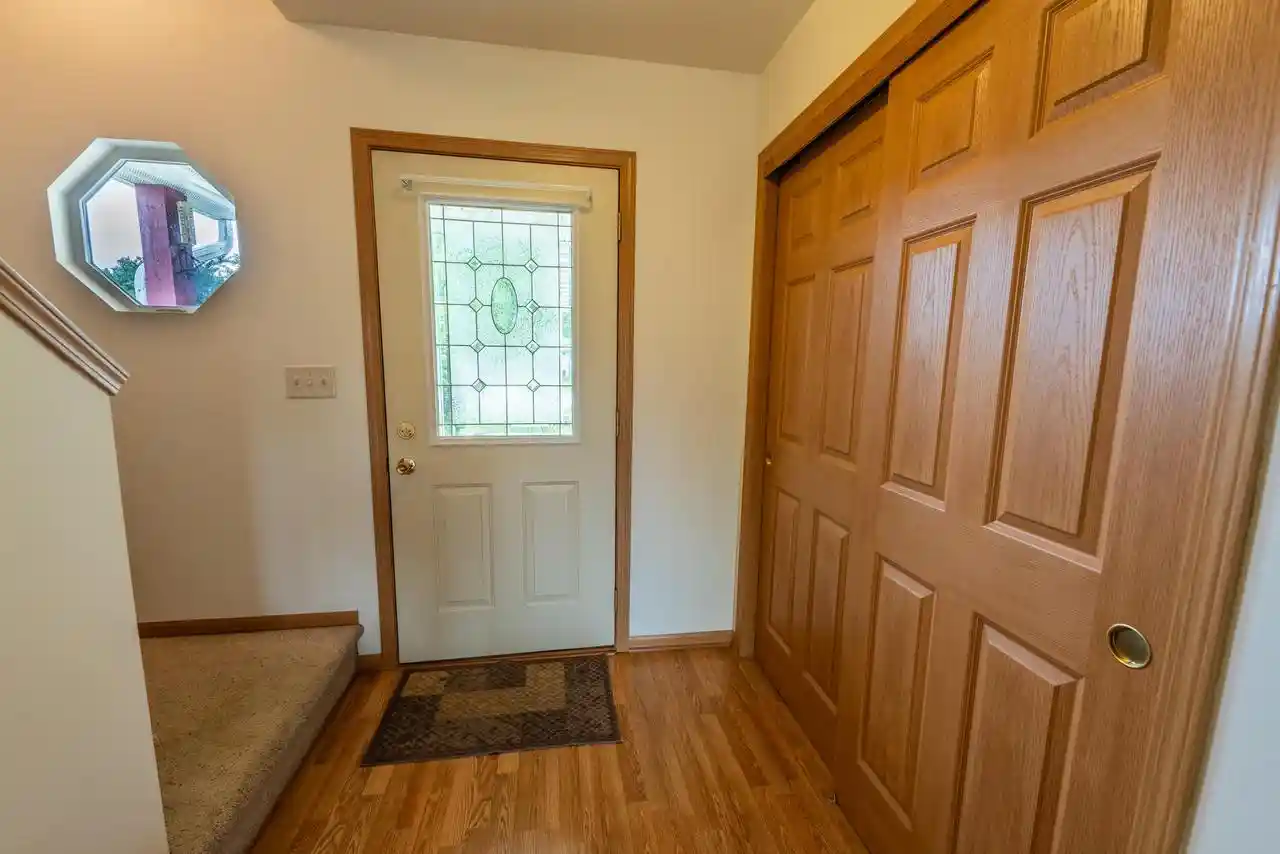 35th image of 1116 Autumn Dr Dr #1116, West Bend, WI 53090 | MLS# 1976469
