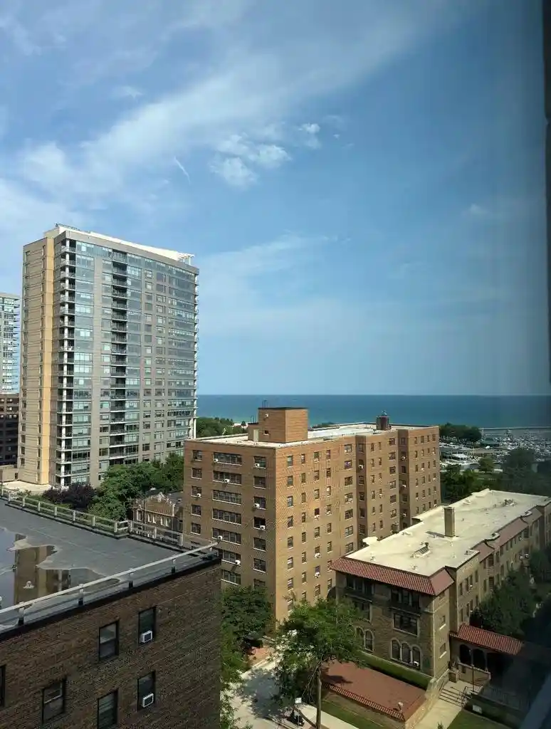 2nd image of 1707 N Prospect Ave Ave, Milwaukee, WI 53202