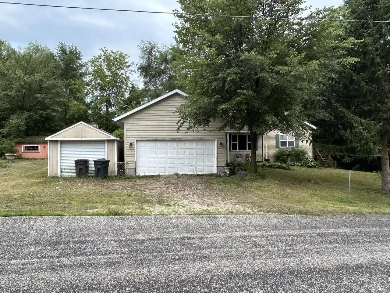 Photo 1 of Single family home for sale at W5123 Wisconsin Dr Dr, Elkhorn, WI 53121 | MLS# 1976472 | Listing updated on 2026-08-21