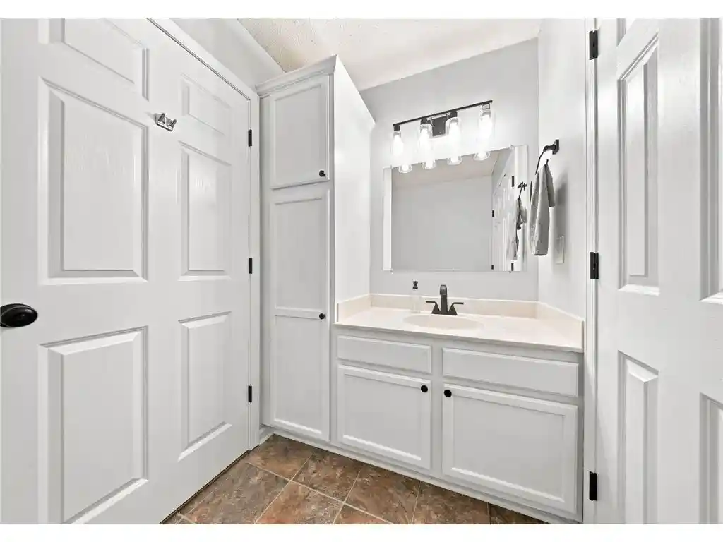 4th image of 300 Cedar Street Street #12, Baldwin, WI 54002 | MLS# 7121516