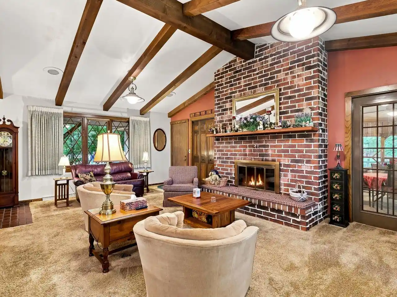 2nd image of 1728 Sunnyside Court Court, Sheboygan, WI 53081 | MLS# 1976478