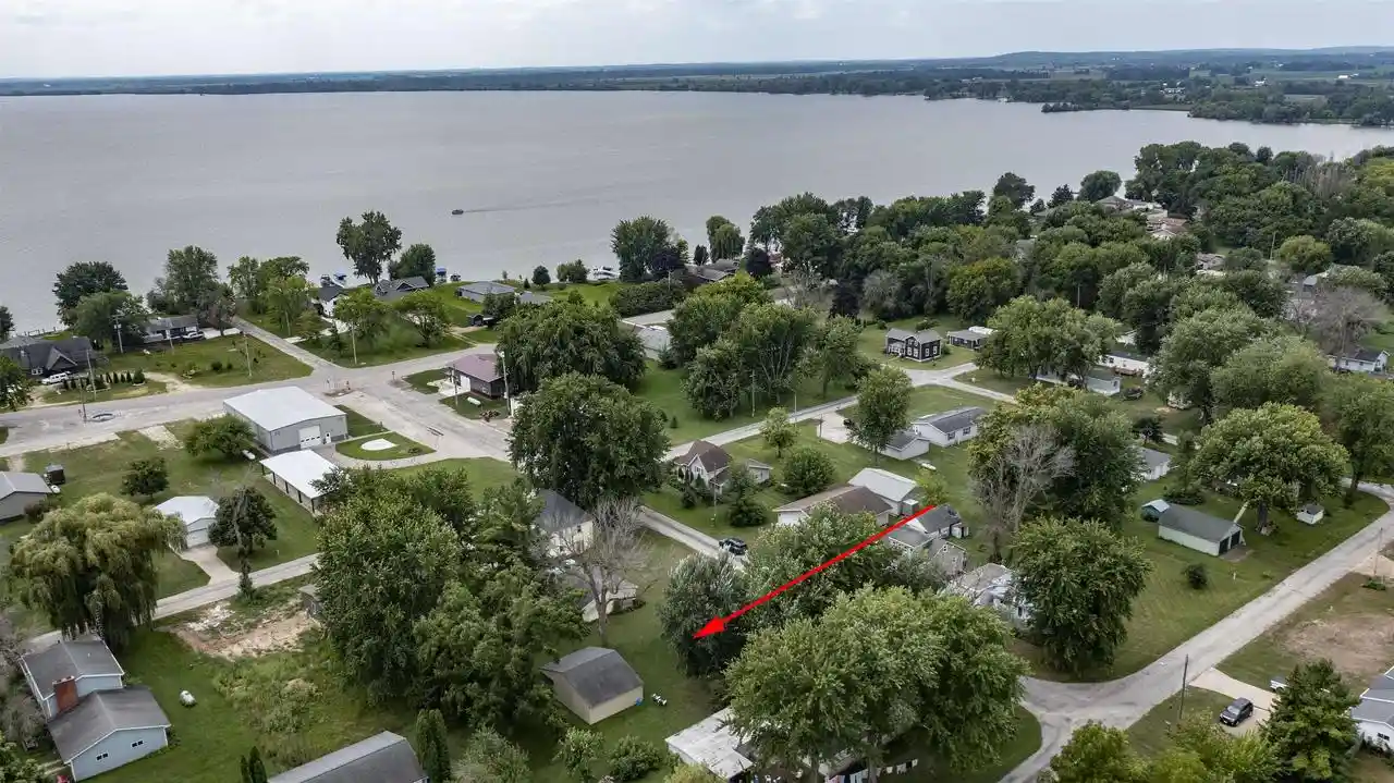 3rd image of N5138 Center Street Street, Fremont, WI 54940 | MLS# 50331098