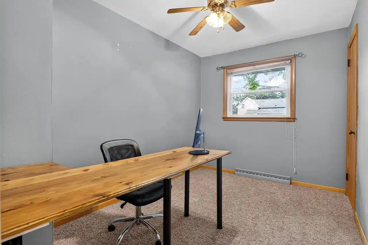 2nd image of 279 Muenter Avenue Avenue, Fond Du Lac, WI 54935 | MLS# 50331110