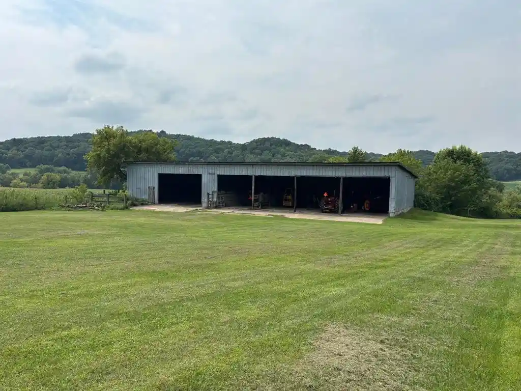 2nd image of N24454 Washington Coulee Rd, Ettrick, WI 54627 | MLS# 1604275
