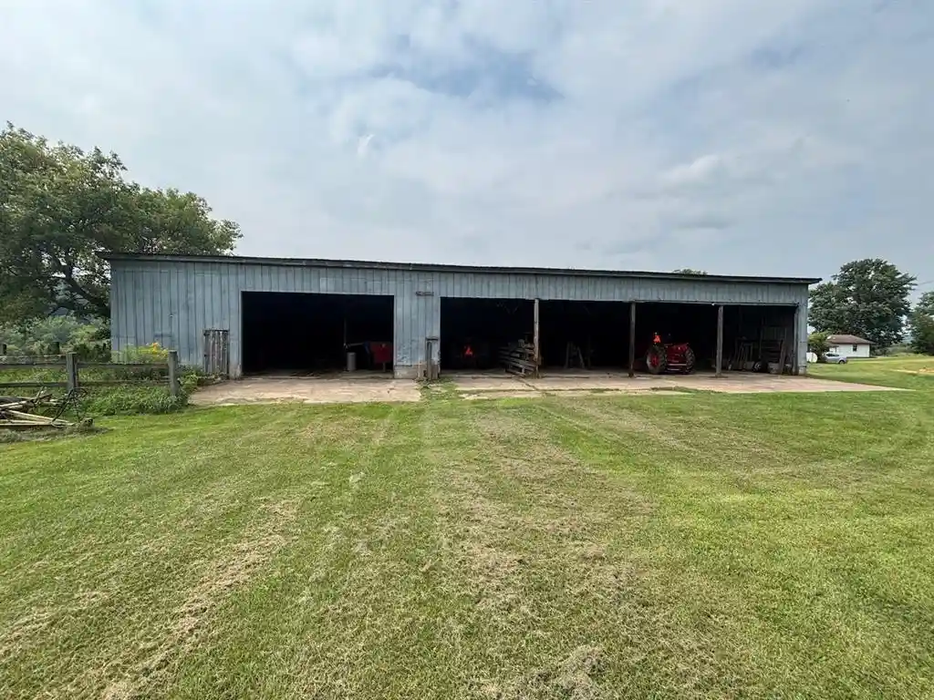 Photo 3 of Sale Pending at N24454 Washington Coulee Rd, Ettrick, WI 54627 | MLS# 1604275 | Listing updated on 2026-10-01