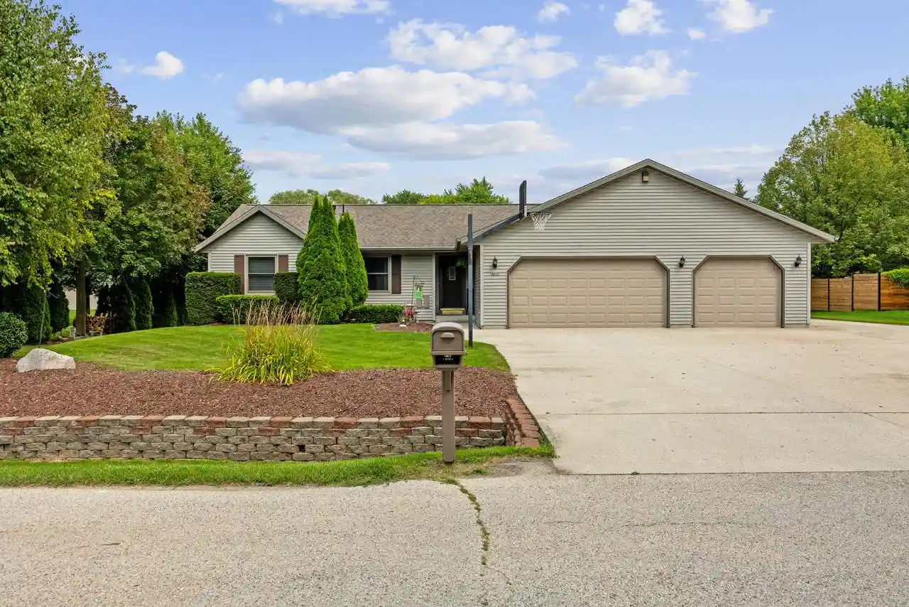 1st image of 4023 N 52nd Street Street, Sheboygan, WI 53083 | MLS# 1976497